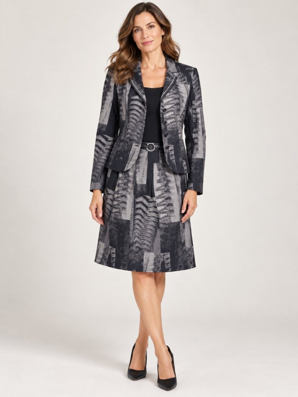 Gerry Weber Black & Gray Patterned Women's Jacket and skirt suit set